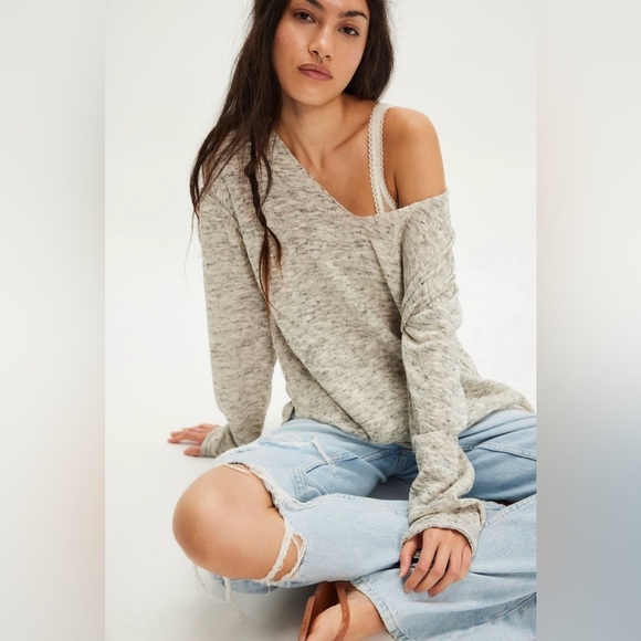 We The Free Surprise Pullover Sweater Size Small NWT